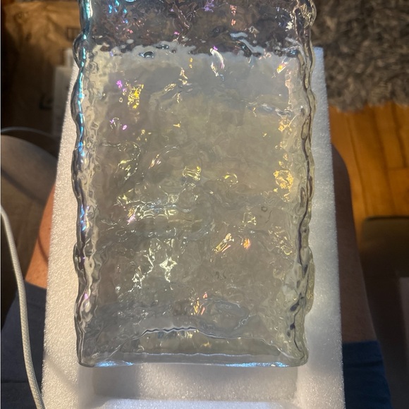 non branded Other - Iridescent Glass Vase